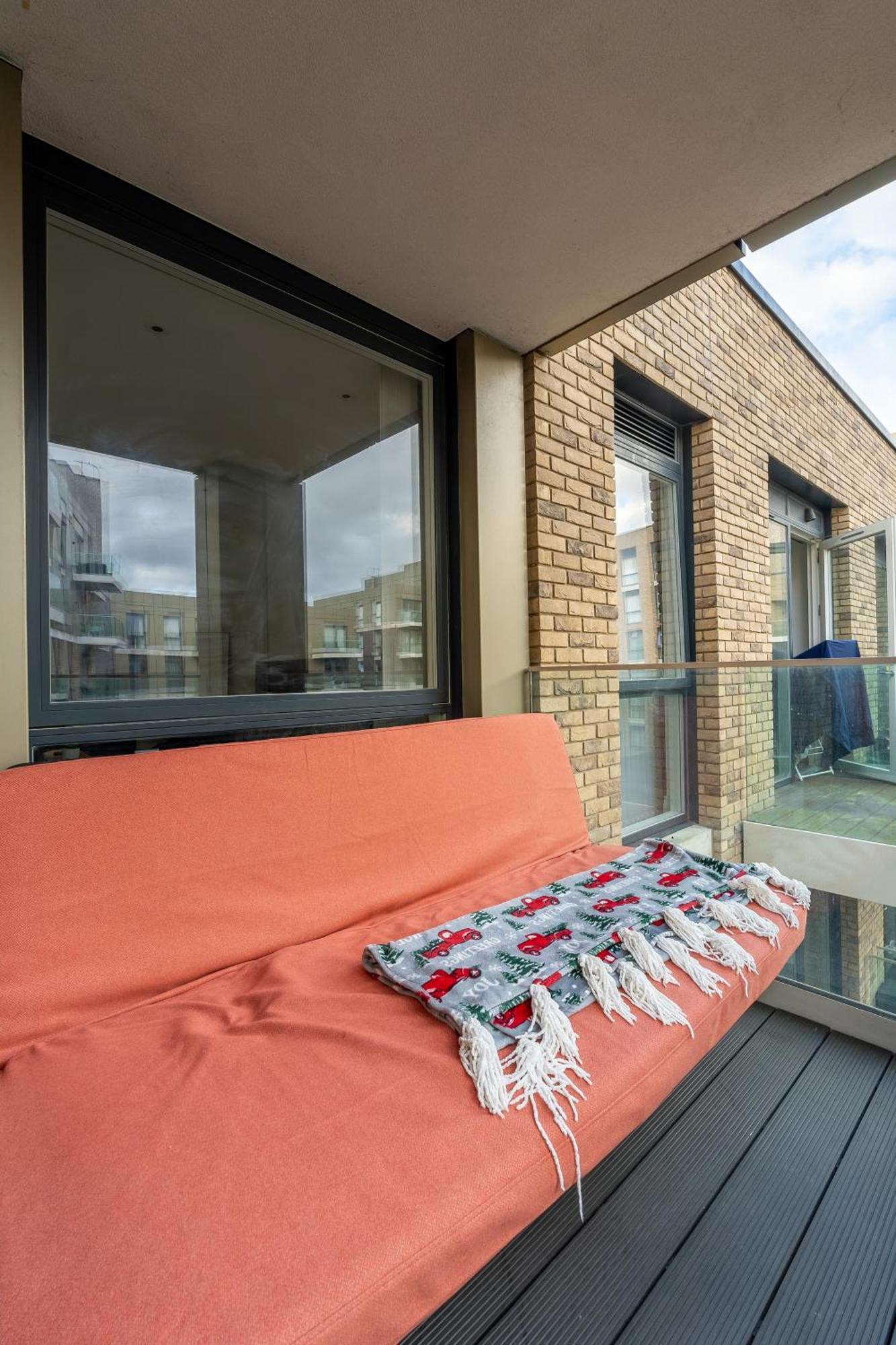 Apartment Modern & Cosy Flat In Kingston