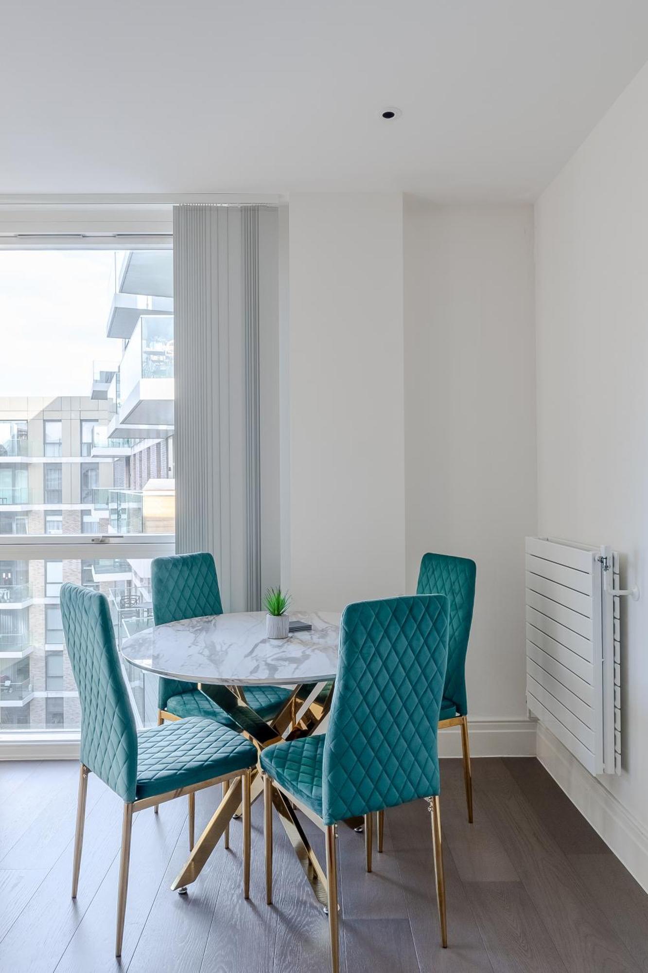 Modern & Cosy Flat In Kingston *